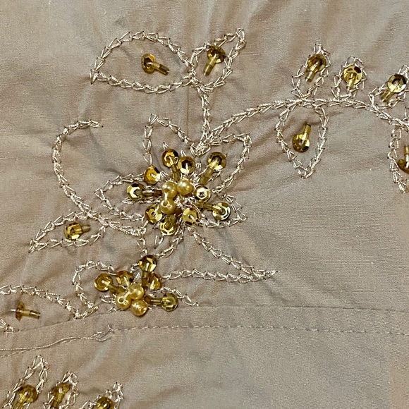 ✨Tan skirt with gold sequins and beads size Large - Picture 3 of 5